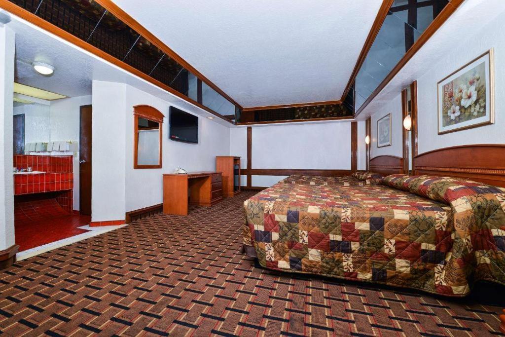 Americas Best Value Inn & Suites Los Angeles Downtown Sw Esterno foto